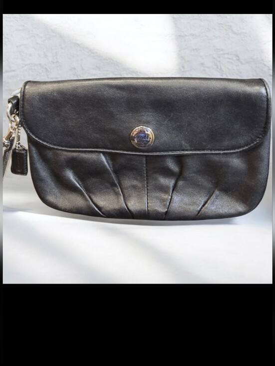 Coach Handbags - Coach Pleated Clutch/wristlet- EUC